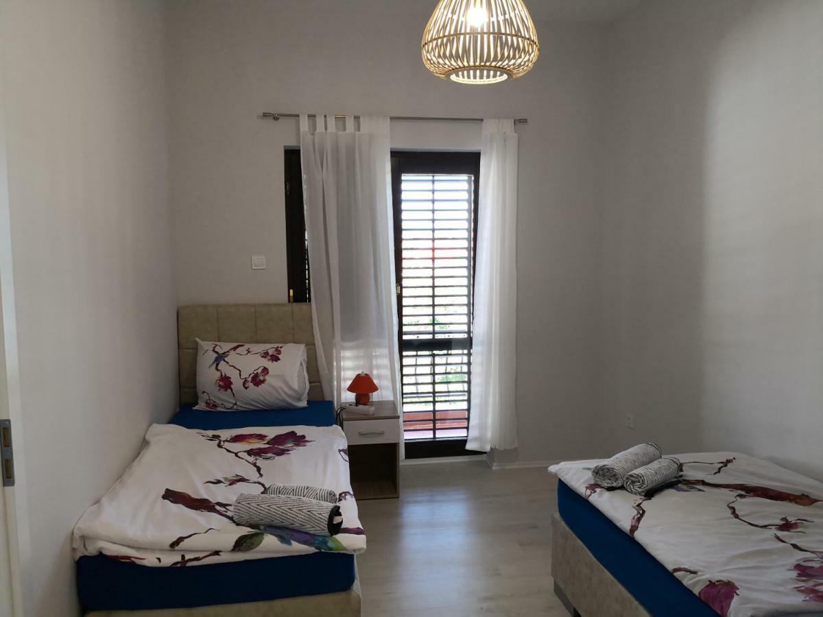 Apartman Cvitkovic Daire Soline  Dış mekan fotoğraf